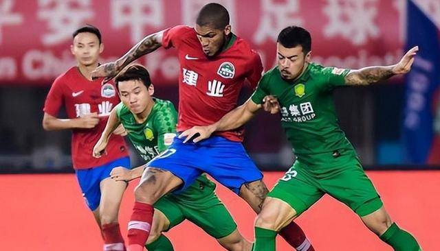 APP下载-北京国安赛前新闻发布会