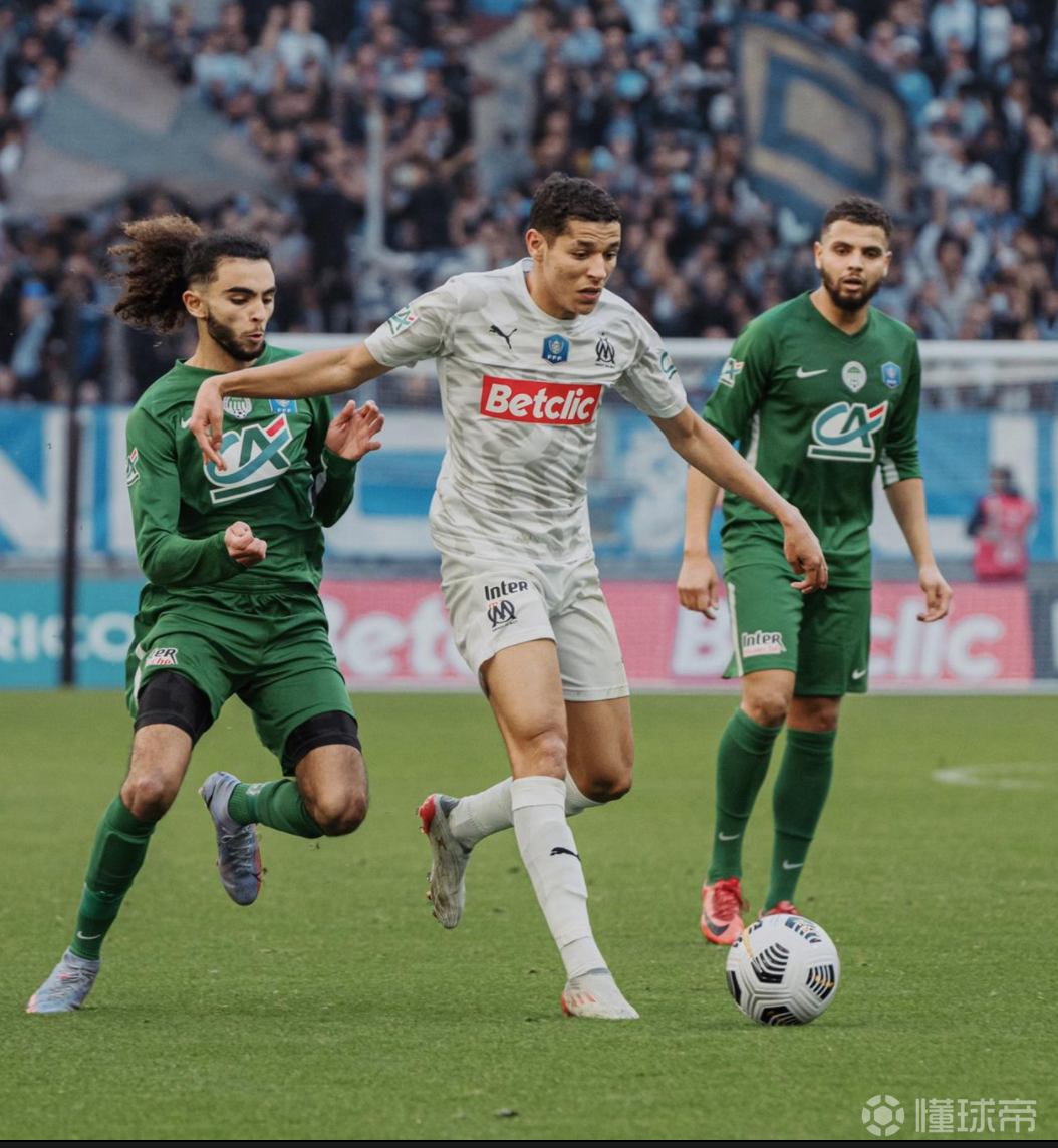 足球篮球互动-萨姆纳自曝即将加盟广东队